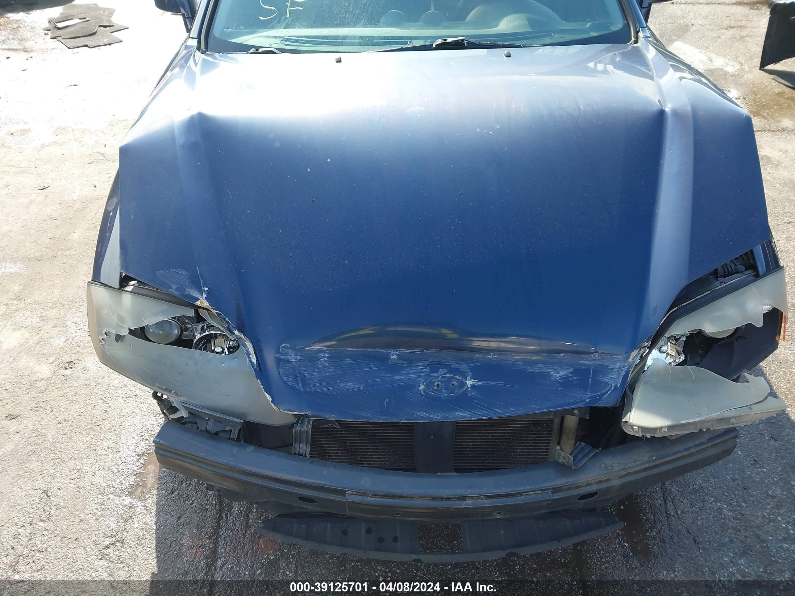 Photo 5 VIN: KM8HM65D15U182843 - HYUNDAI TIBURON 