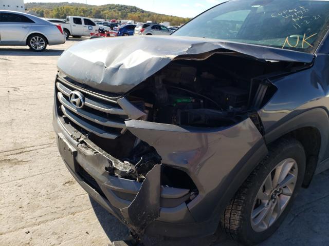 Photo 8 VIN: KM8J23A40GU102835 - HYUNDAI TUCSON SE 