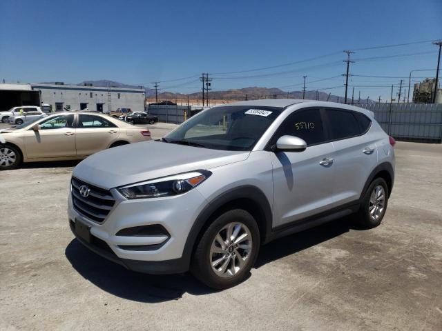 Photo 1 VIN: KM8J23A40HU484754 - HYUNDAI TUCSON SE 