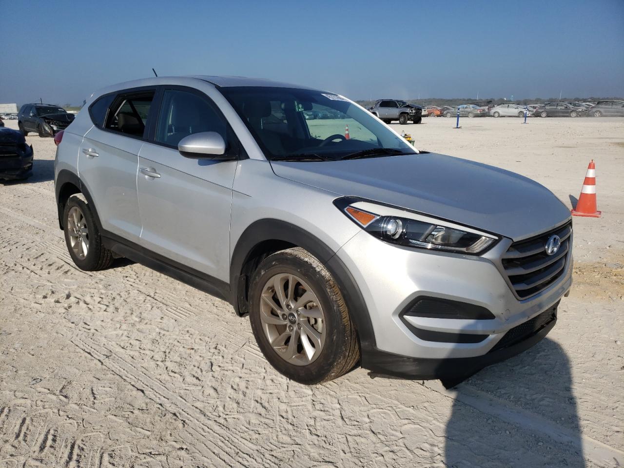 Photo 3 VIN: KM8J23A40HU543396 - HYUNDAI TUCSON 