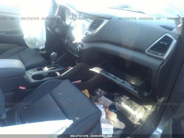 Photo 4 VIN: KM8J23A40HU572087 - HYUNDAI TUCSON 