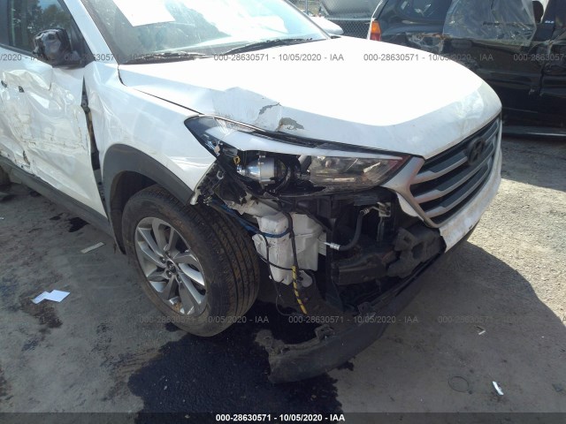 Photo 5 VIN: KM8J23A40JU810574 - HYUNDAI TUCSON 