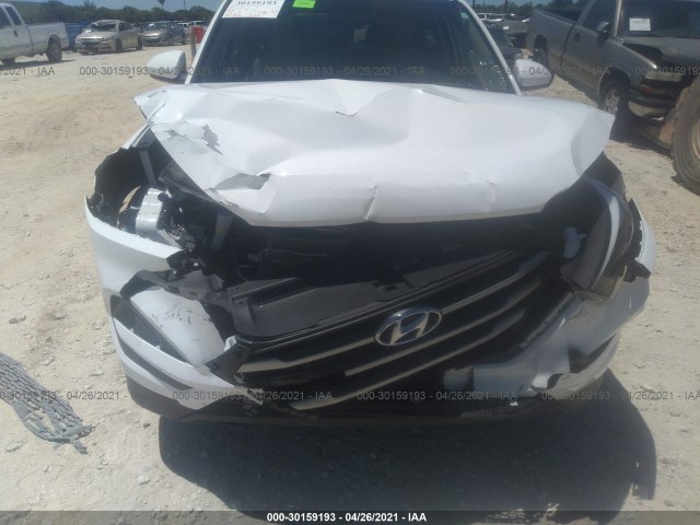 Photo 5 VIN: KM8J23A40JU812471 - HYUNDAI TUCSON 