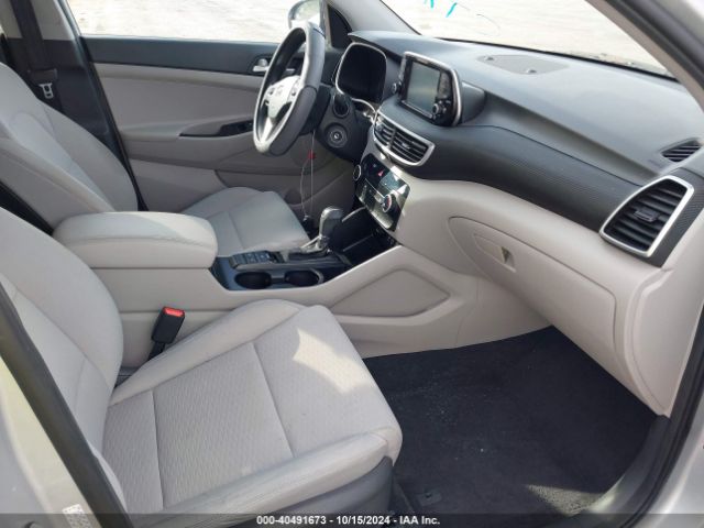 Photo 4 VIN: KM8J23A40KU843995 - HYUNDAI TUCSON 