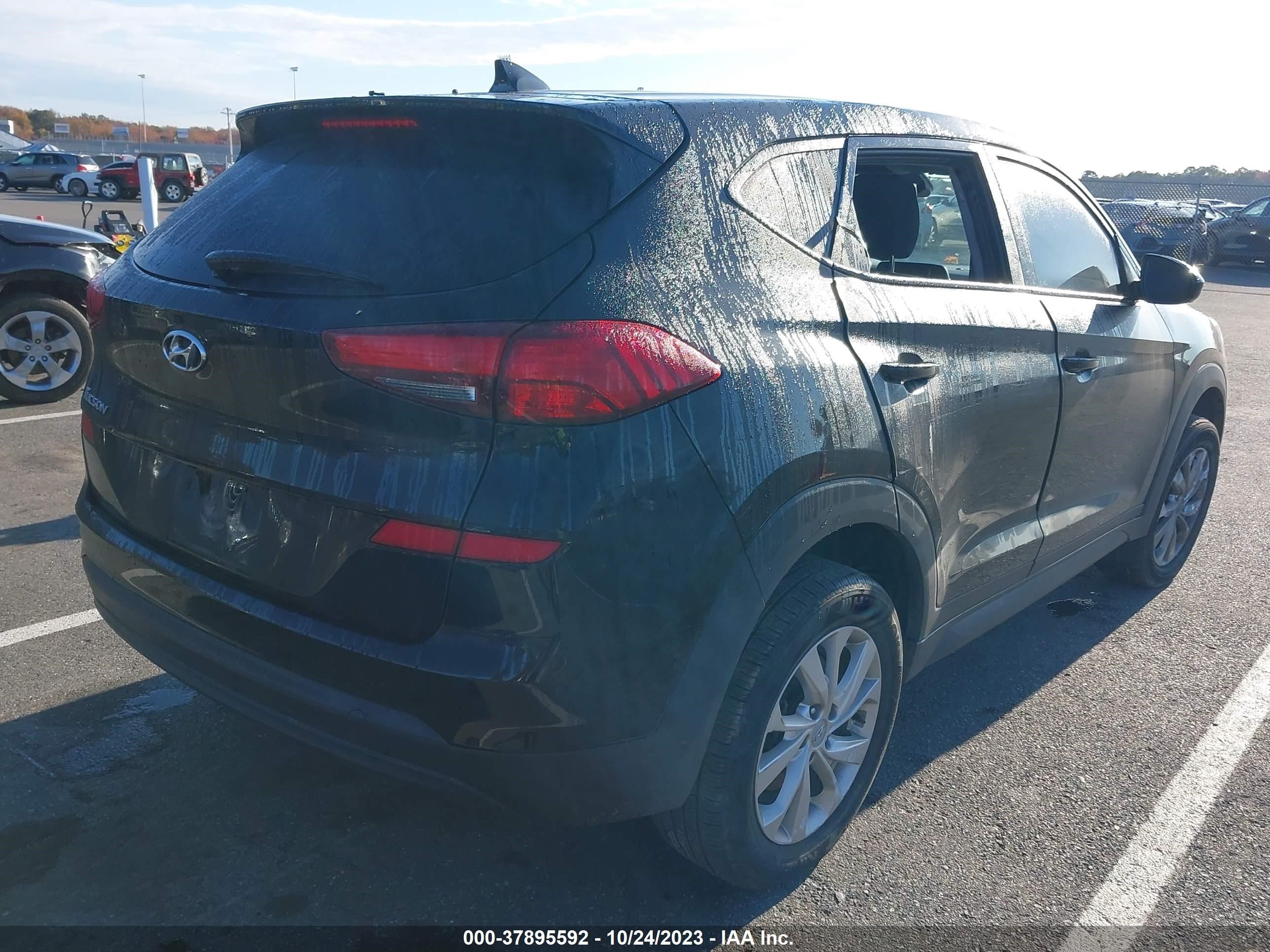 Photo 3 VIN: KM8J23A40LU208597 - HYUNDAI TUCSON 