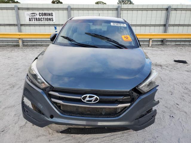 Photo 4 VIN: KM8J23A41GU058912 - HYUNDAI TUCSON 