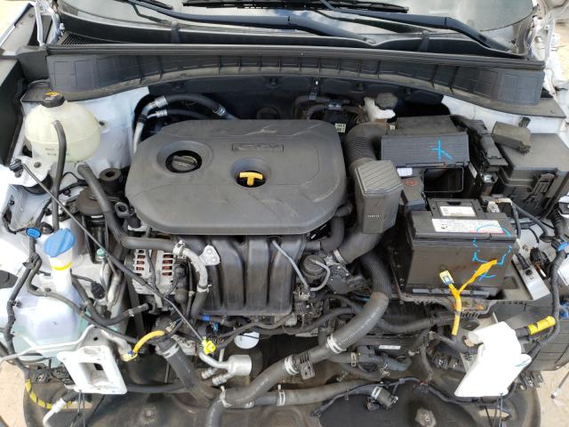 Photo 6 VIN: KM8J23A41GU089237 - HYUNDAI TUCSON SE 