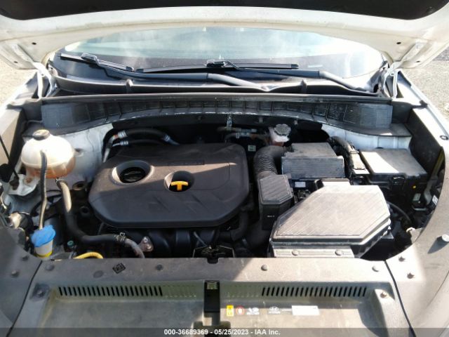 Photo 9 VIN: KM8J23A41HU282862 - HYUNDAI TUCSON 