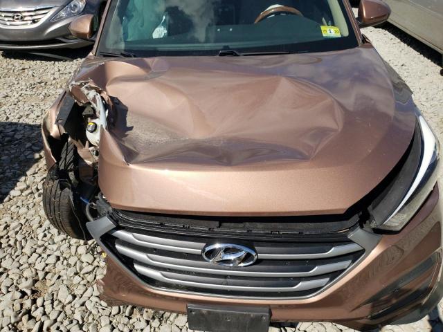 Photo 6 VIN: KM8J23A41HU326634 - HYUNDAI TUCSON SE 