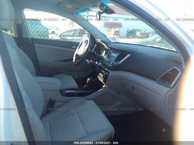 Photo 4 VIN: KM8J23A41HU336371 - HYUNDAI TUCSON 