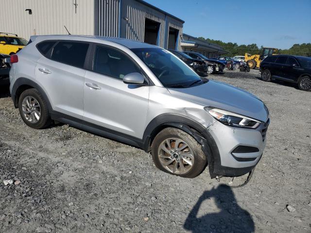 Photo 3 VIN: KM8J23A41JU656246 - HYUNDAI TUCSON 