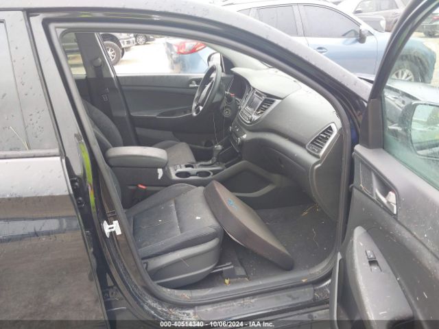 Photo 4 VIN: KM8J23A41JU794174 - HYUNDAI TUCSON 