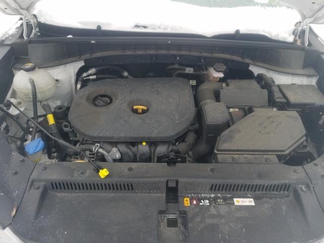 Photo 6 VIN: KM8J23A41KU862670 - HYUNDAI TUCSON SE 