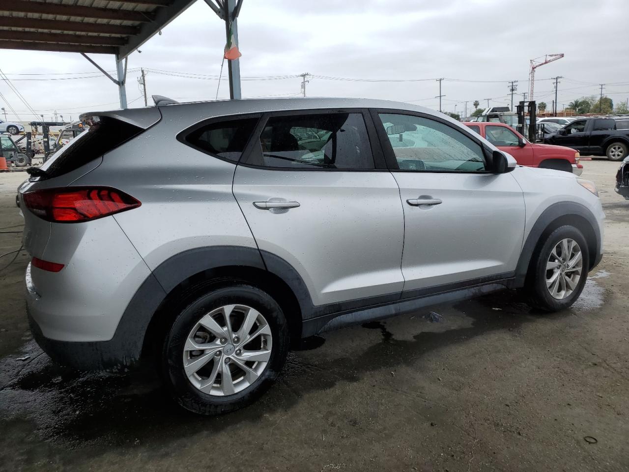 Photo 2 VIN: KM8J23A41KU907462 - HYUNDAI TUCSON 