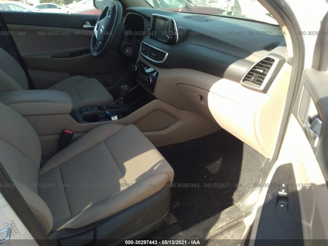 Photo 4 VIN: KM8J23A41KU914637 - HYUNDAI TUCSON 