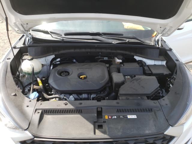 Photo 6 VIN: KM8J23A41KU927873 - HYUNDAI TUCSON SE 