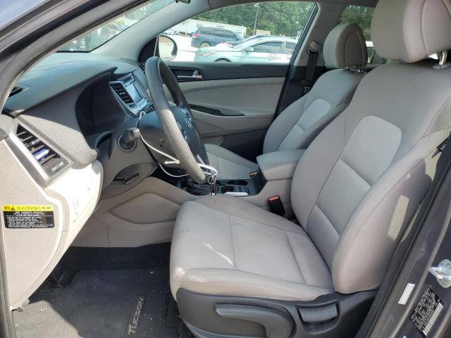 Photo 6 VIN: KM8J23A42GU026647 - HYUNDAI TUCSON SE 