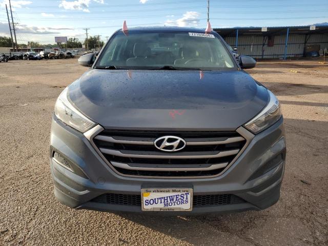 Photo 4 VIN: KM8J23A42GU213810 - HYUNDAI TUCSON SE 