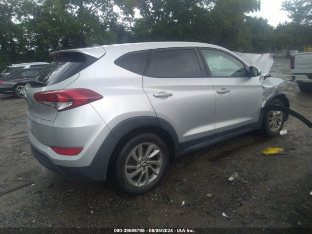 Photo 3 VIN: KM8J23A42HU403852 - HYUNDAI TUCSON 