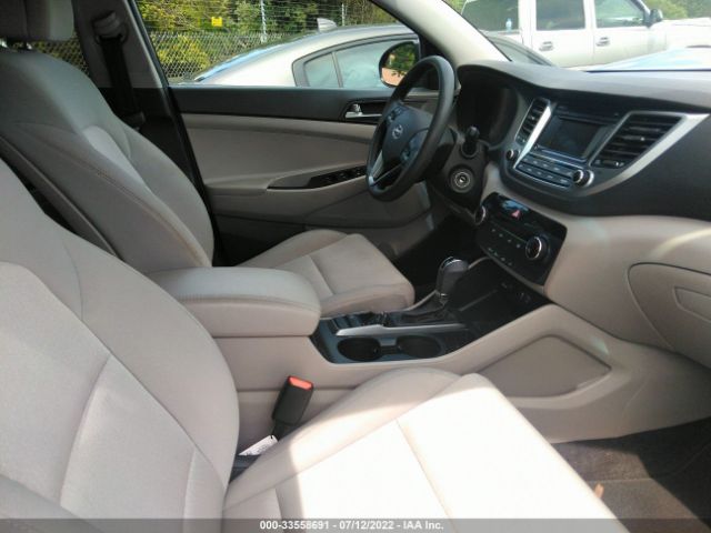 Photo 4 VIN: KM8J23A42HU453117 - HYUNDAI TUCSON 