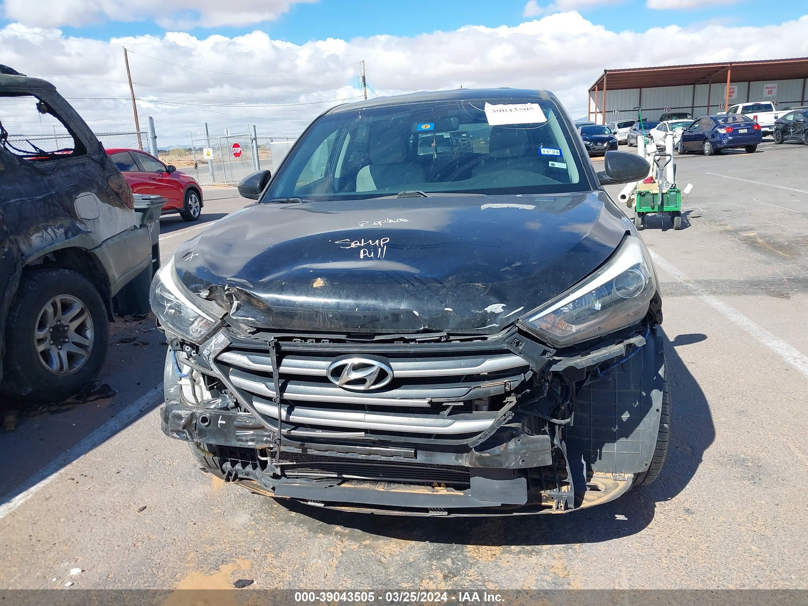 Photo 11 VIN: KM8J23A42JU634143 - HYUNDAI TUCSON 