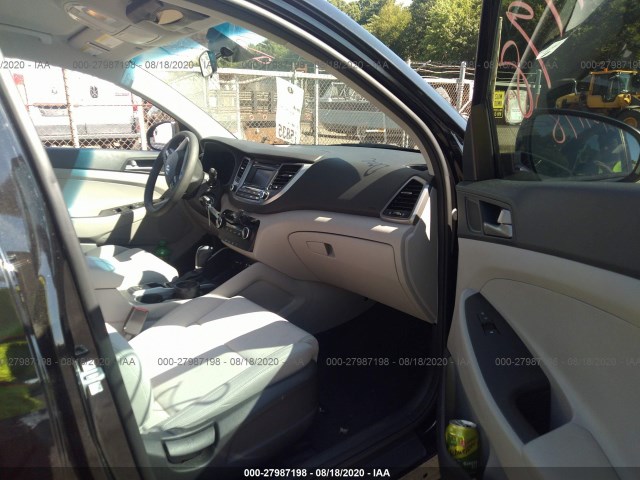 Photo 4 VIN: KM8J23A42JU662847 - HYUNDAI TUCSON 