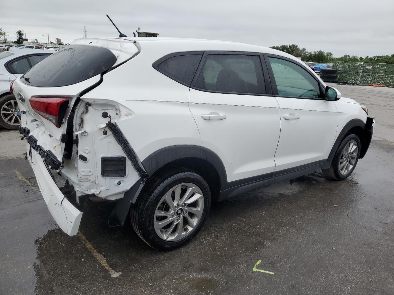 Photo 2 VIN: KM8J23A42JU702764 - HYUNDAI TUCSON 