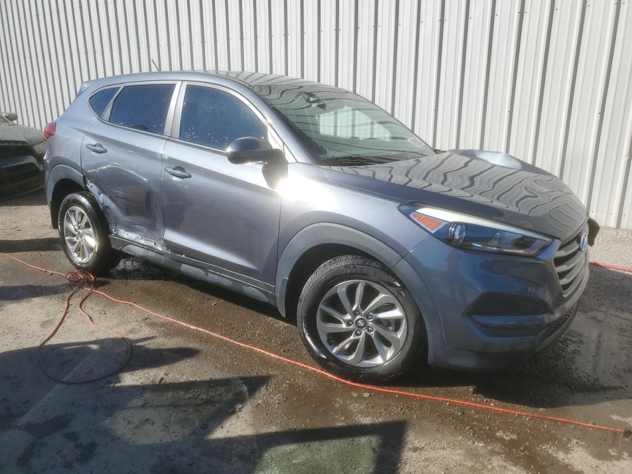 Photo 3 VIN: KM8J23A42JU753472 - HYUNDAI TUCSON 