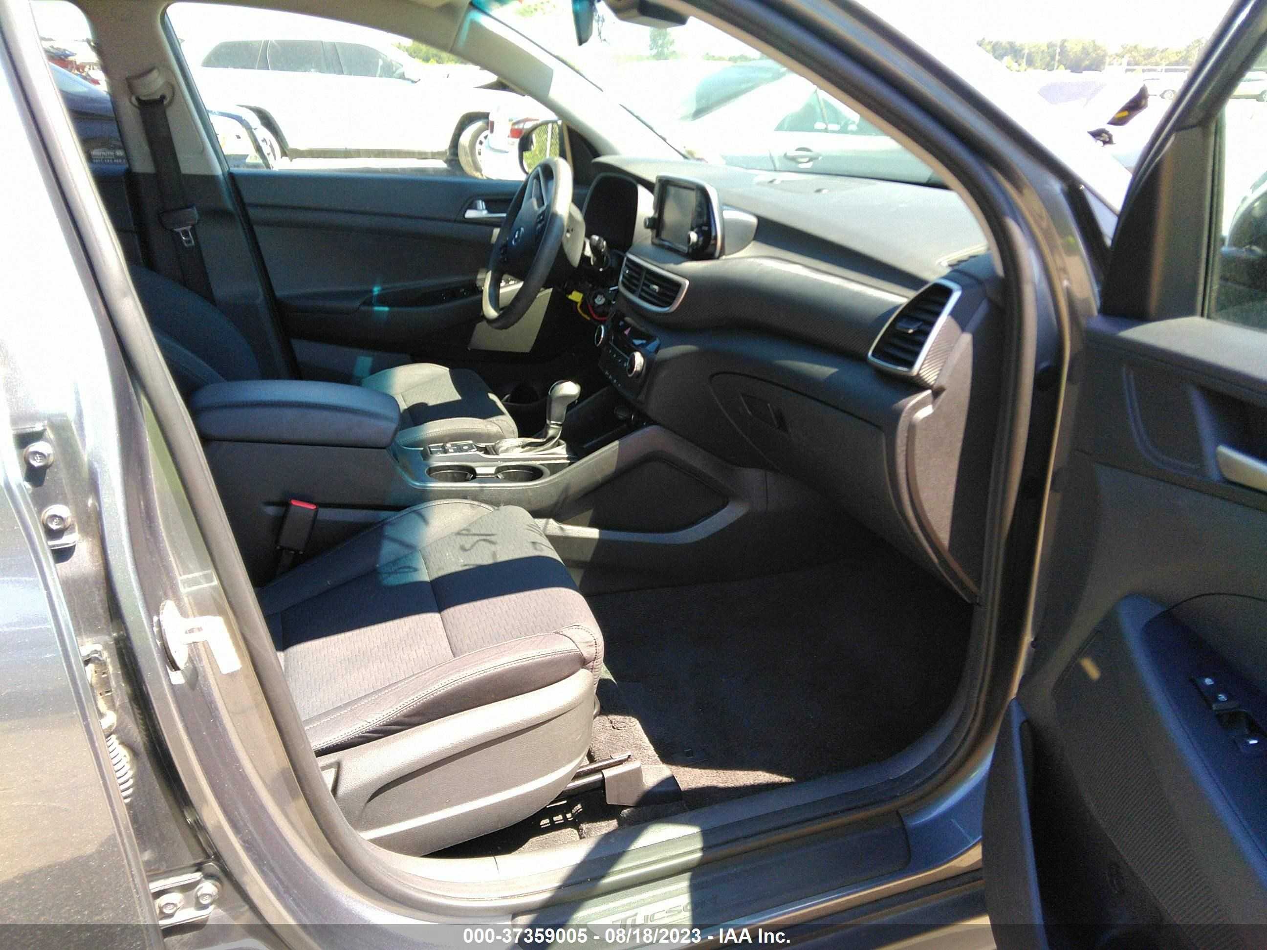 Photo 4 VIN: KM8J23A42KU842007 - HYUNDAI TUCSON 