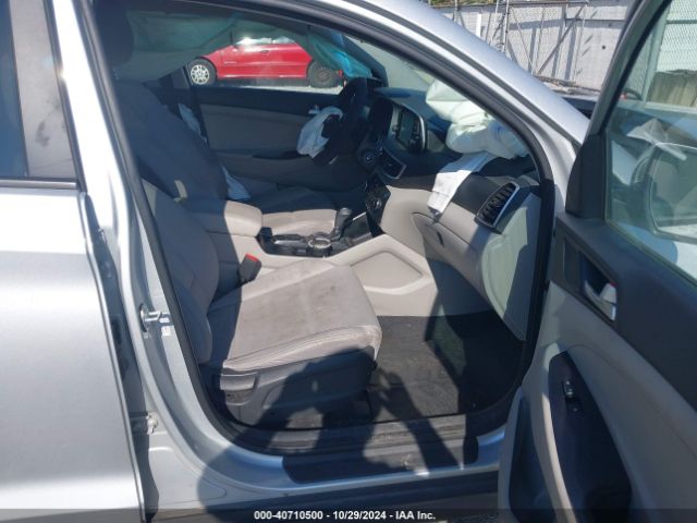 Photo 4 VIN: KM8J23A42KU885942 - HYUNDAI TUCSON 