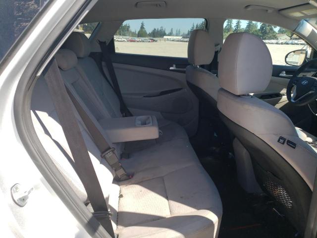 Photo 10 VIN: KM8J23A42KU899212 - HYUNDAI TUCSON SE 