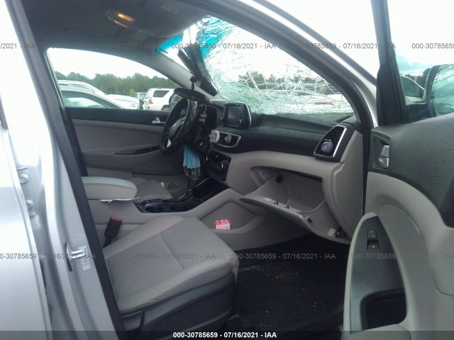 Photo 4 VIN: KM8J23A42KU902190 - HYUNDAI TUCSON 