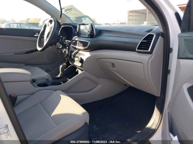 Photo 4 VIN: KM8J23A42LU097454 - HYUNDAI TUCSON 