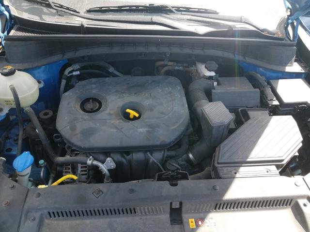 Photo 6 VIN: KM8J23A43GU031677 - HYUNDAI TUCSON SE 