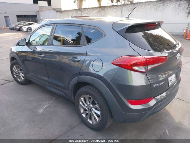 Photo 2 VIN: KM8J23A43JU610031 - HYUNDAI TUCSON 