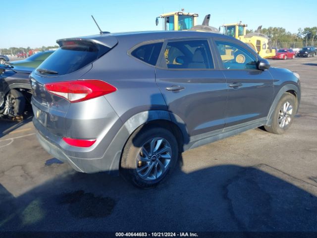 Photo 3 VIN: KM8J23A44GU136017 - HYUNDAI TUCSON 