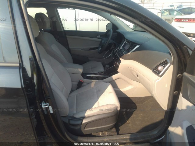 Photo 4 VIN: KM8J23A44HU327566 - HYUNDAI TUCSON 