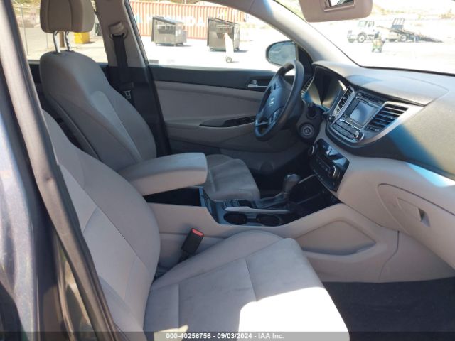 Photo 4 VIN: KM8J23A44HU395494 - HYUNDAI TUCSON 