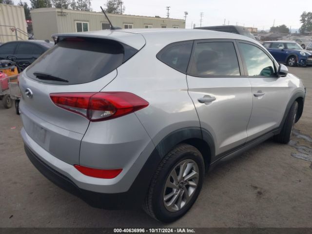 Photo 3 VIN: KM8J23A45HU275946 - HYUNDAI TUCSON 