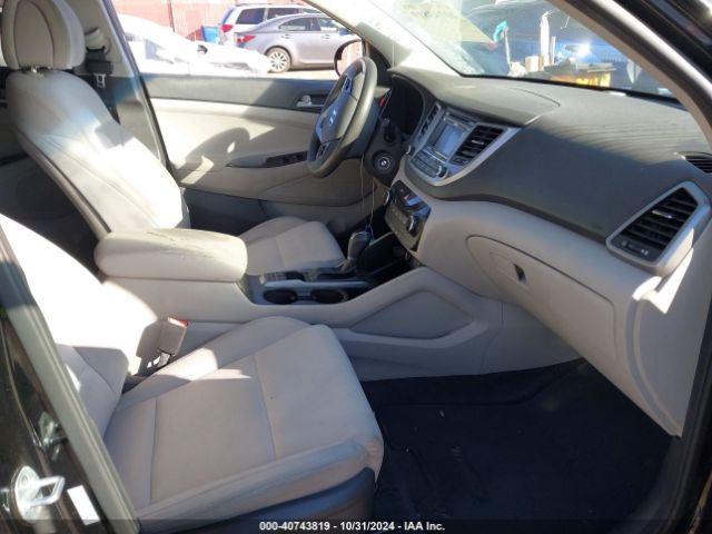 Photo 4 VIN: KM8J23A45HU378333 - HYUNDAI TUCSON 