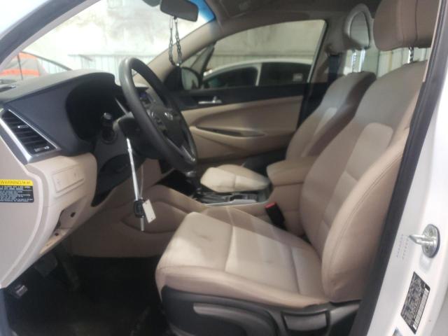 Photo 6 VIN: KM8J23A45HU565572 - HYUNDAI TUCSON SE 