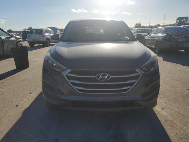 Photo 4 VIN: KM8J23A45JU607468 - HYUNDAI TUCSON SE 