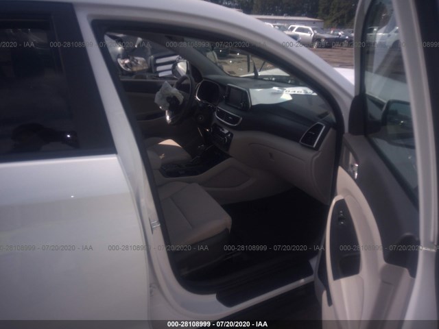 Photo 4 VIN: KM8J23A45KU903219 - HYUNDAI TUCSON 