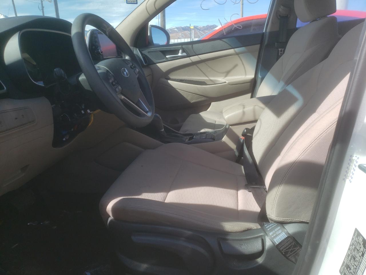 Photo 6 VIN: KM8J23A45KU918805 - HYUNDAI TUCSON 