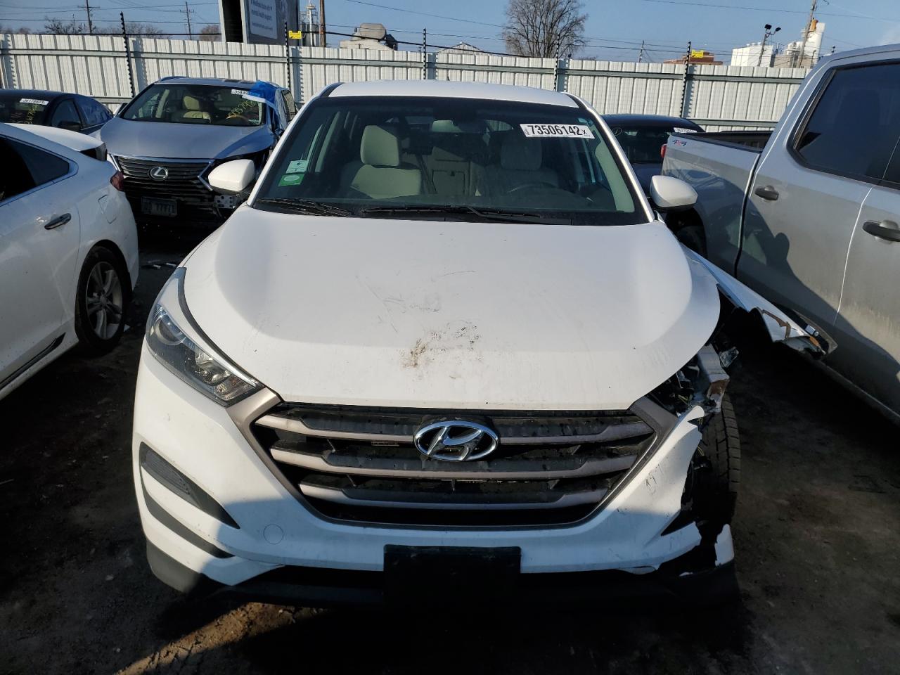 Photo 4 VIN: KM8J23A46GU042236 - HYUNDAI TUCSON 