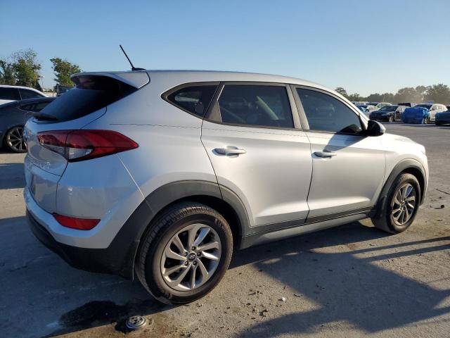 Photo 2 VIN: KM8J23A46GU089413 - HYUNDAI TUCSON SE 