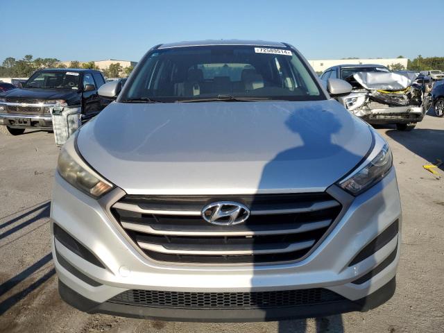 Photo 4 VIN: KM8J23A46GU089413 - HYUNDAI TUCSON SE 