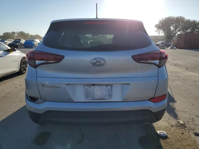 Photo 5 VIN: KM8J23A46GU089413 - HYUNDAI TUCSON SE 