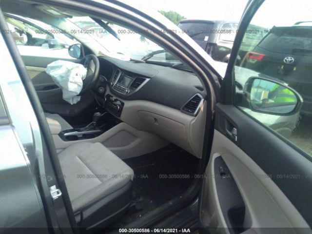 Photo 4 VIN: KM8J23A46HU473354 - HYUNDAI TUCSON 