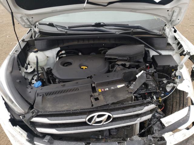 Photo 6 VIN: KM8J23A46HU546402 - HYUNDAI TUCSON SE 